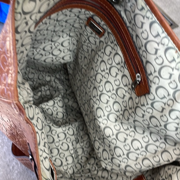 Guess brand. Large brown satchel. - Picture 3 of 4